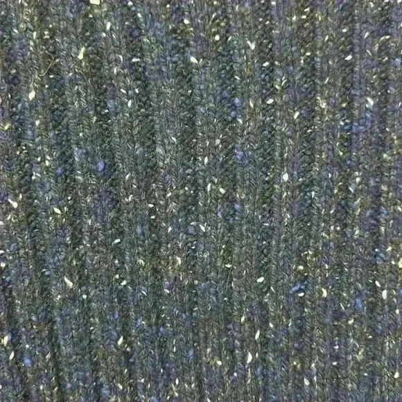 The Row - Picture 5 of 8